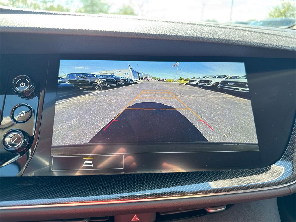 Used 2023 Buick Envision Essence image 14