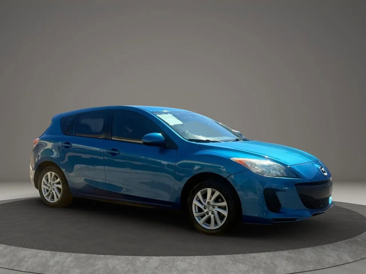 Used 2012 MAZDA MAZDA3 i Touring FWD image 3