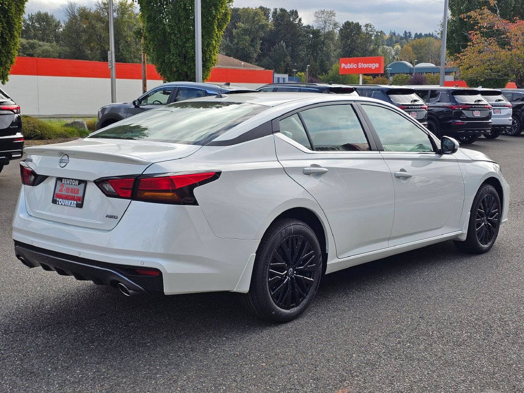 New 2026 Nissan Altima 2.5 SV w/ SV Special Edition Package AWD/4WD image 5