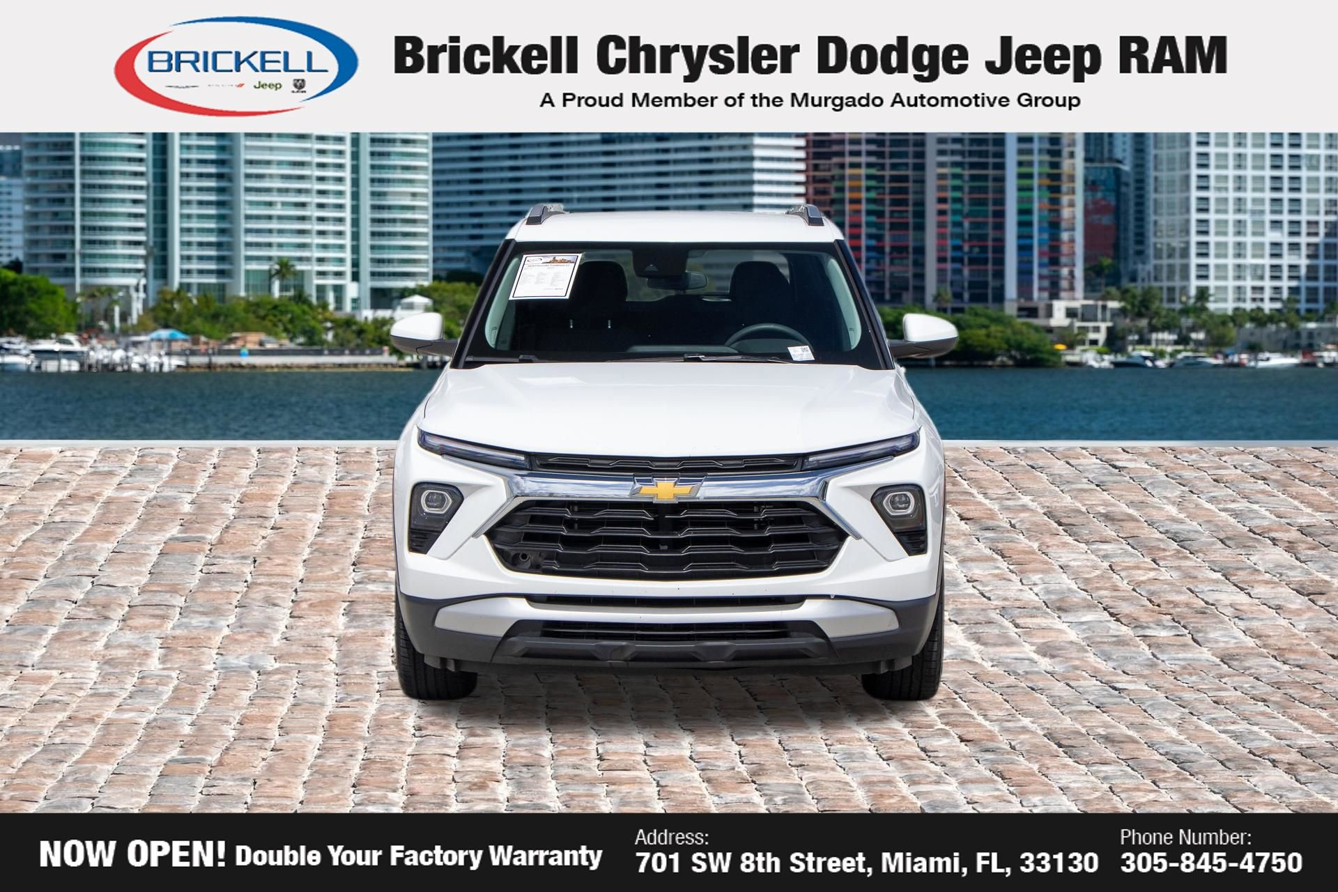 Used 2024 Chevrolet TrailBlazer LT FWD image 2