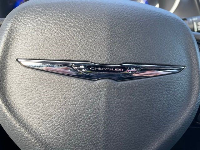 New 2026 Chrysler Pacifica Select w/ S Appearance Package image 21
