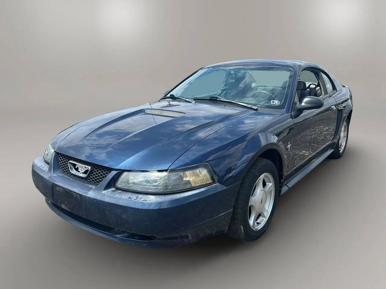 Used 2001 Ford Mustang Coupe RWD image 3