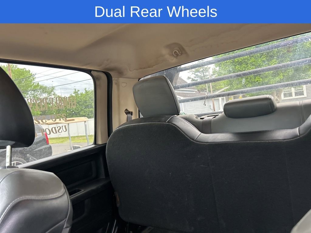 Used 2019 RAM 3500 Tradesman w/ Chrome Appearance Group AWD/4WD image 10