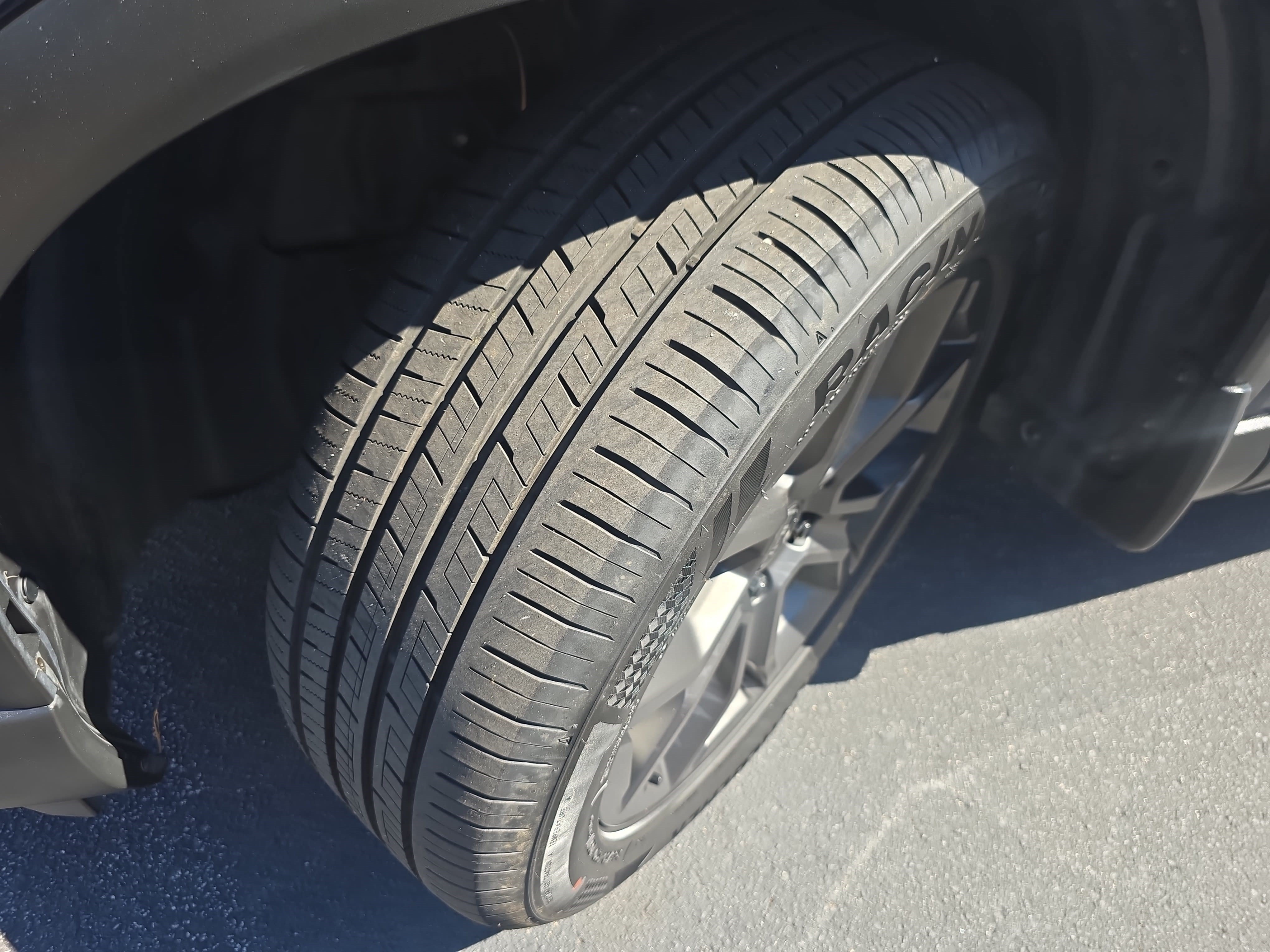Certified 2024 Honda Pilot Touring image 33