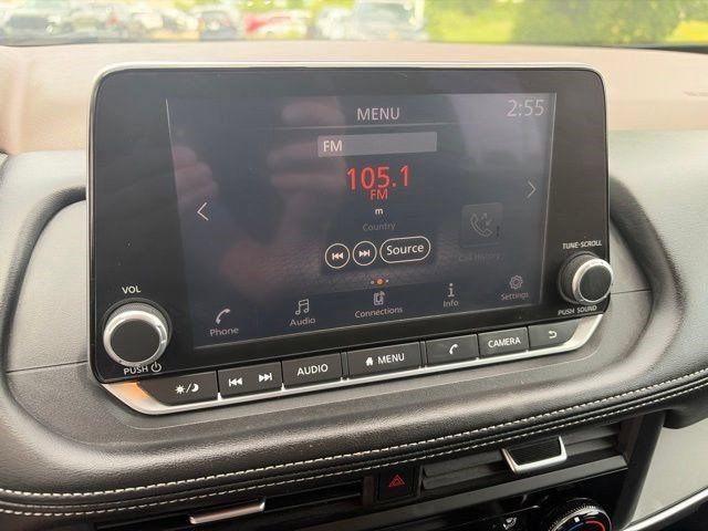 Used 2023 Nissan Rogue S FWD image 21