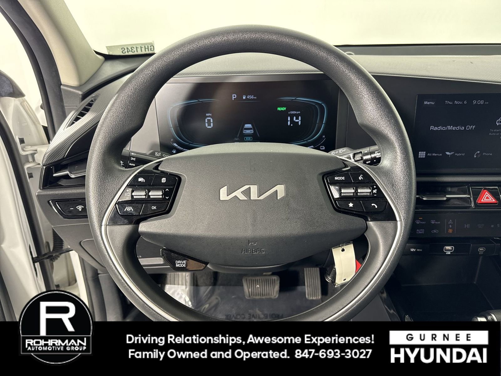 Used 2023 Kia Niro LX image 11