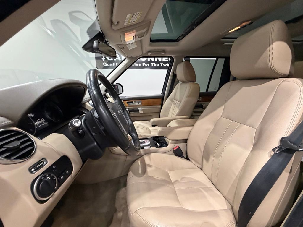 Used 2014 Land Rover LR4 HSE AWD/4WD image 23