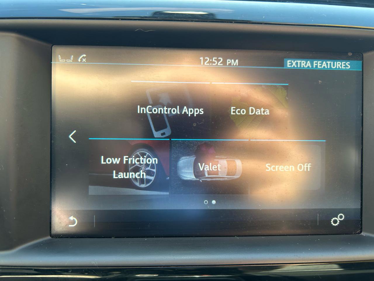 Used 2018 Jaguar XE image 26