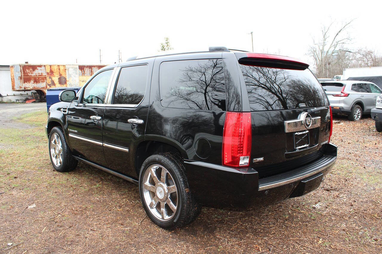 Used 2009 Cadillac Escalade AWD image 9