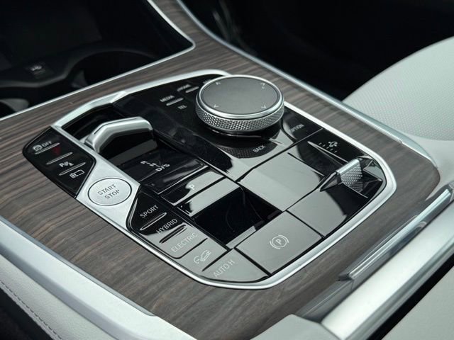 Certified 2024 BMW X5 xDrive50e w/ M Sport Package AWD/4WD image 28