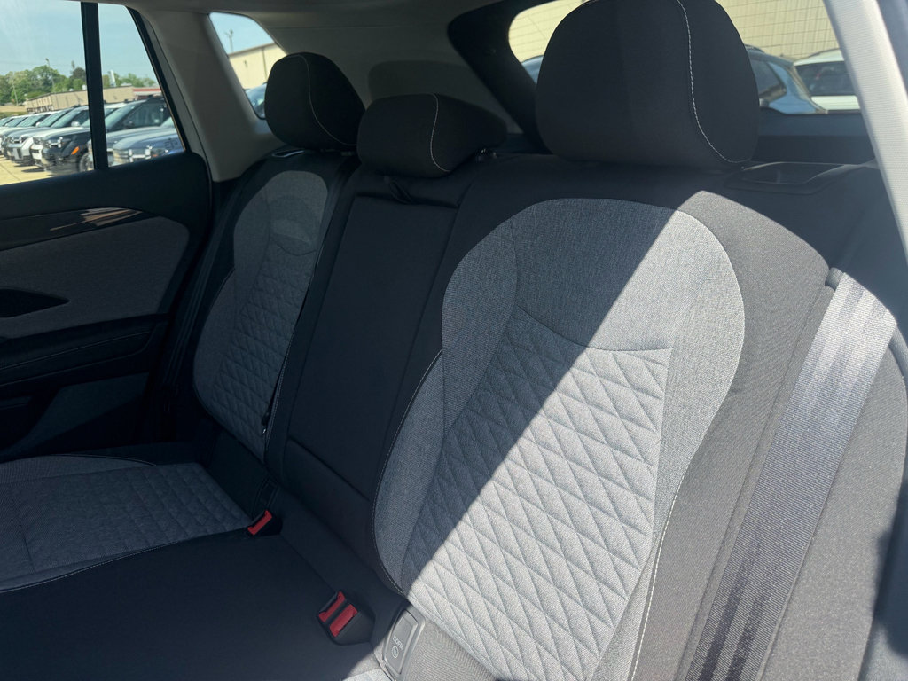 Certified 2025 Volkswagen Tiguan S FWD image 11