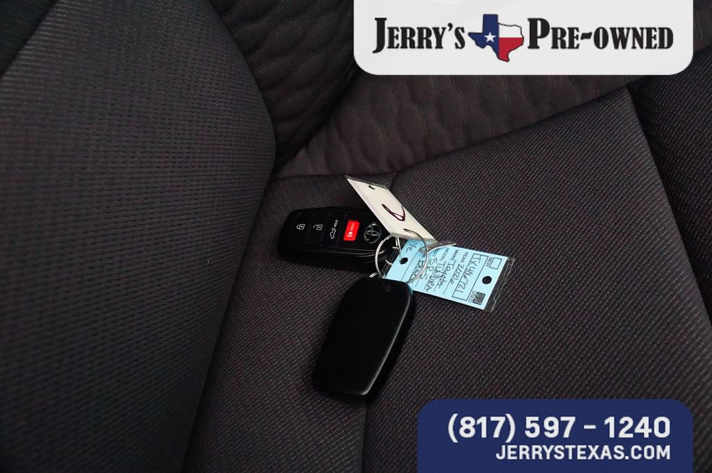 Used 2026 Toyota Tundra SR5 AWD/4WD image 25