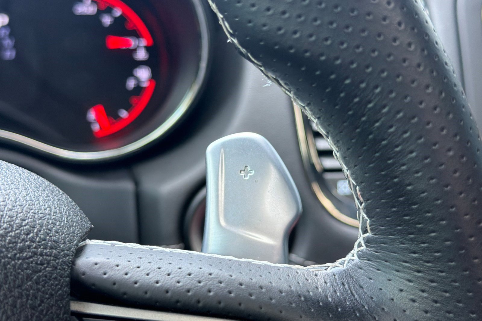 Used 2018 Dodge Durango SRT w/ SRT Interior Appearance Group image 35