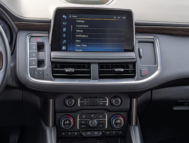 Used 2024 Chevrolet Suburban High Country w/ Max Trailering Package AWD/4WD image 14