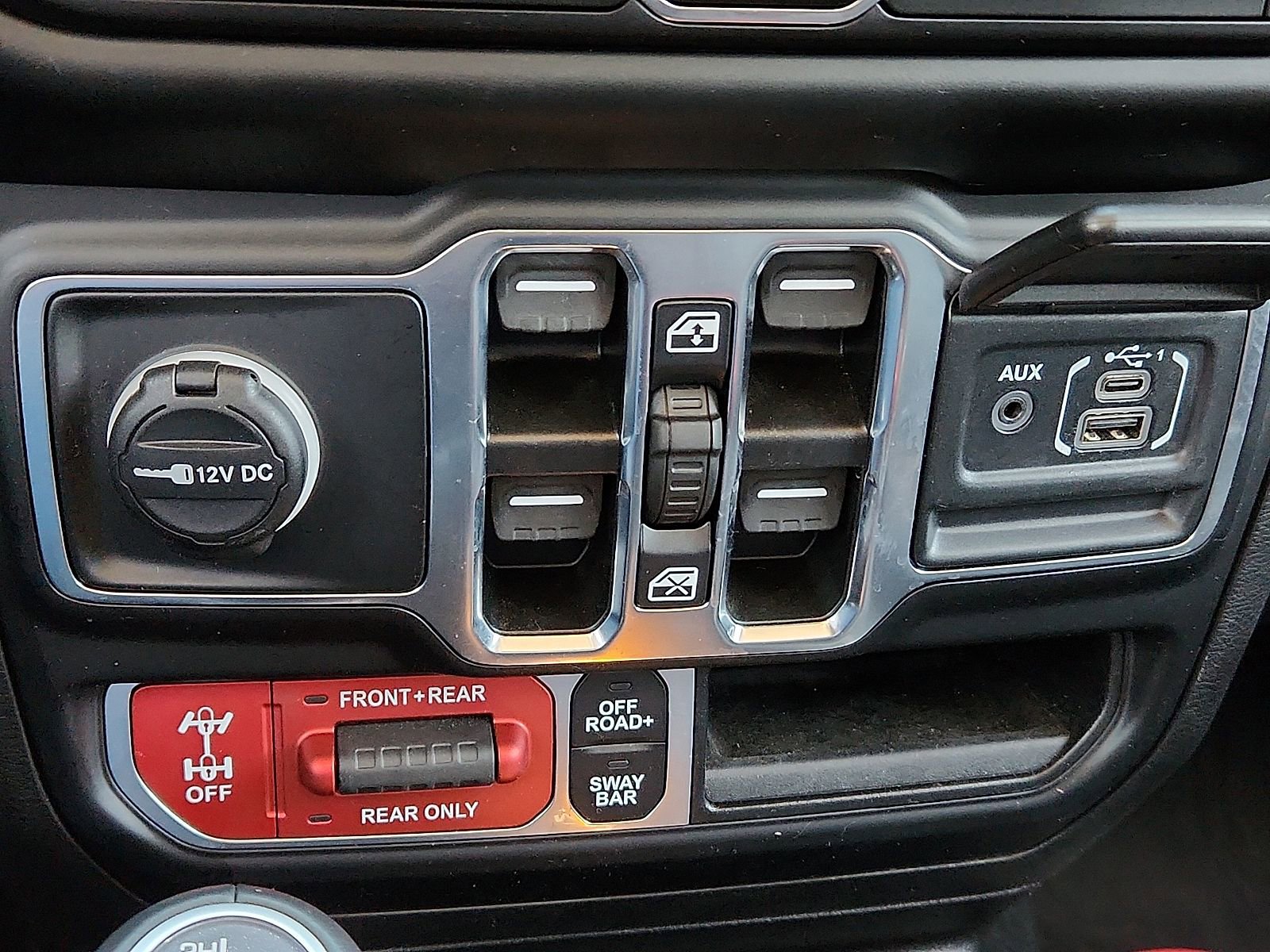 Used 2022 Jeep Gladiator Rubicon w/ LED Lighting Group image 22