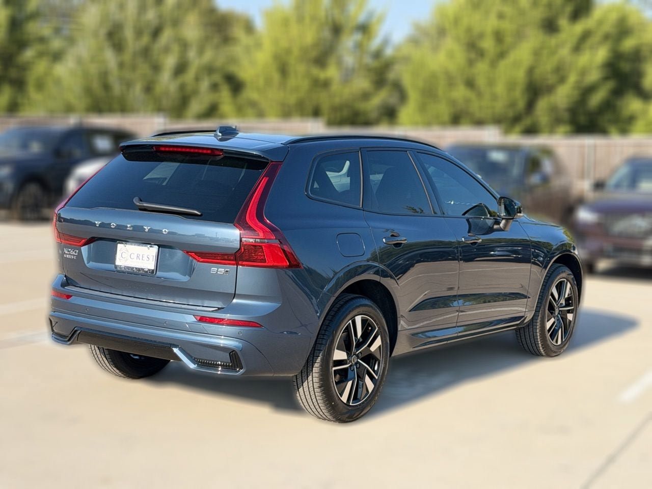 New 2027 Volvo XC60 B5 Core AWD/4WD image 5