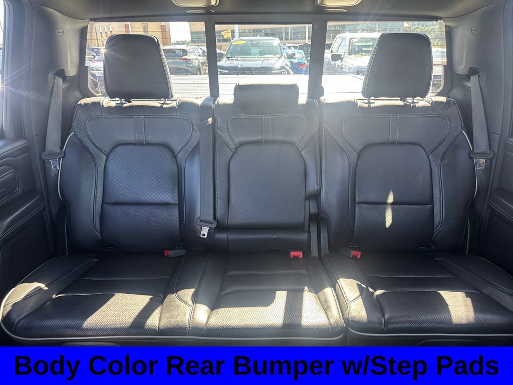 Used 2020 RAM 1500 Limited w/ Black Appearance Package AWD/4WD image 14