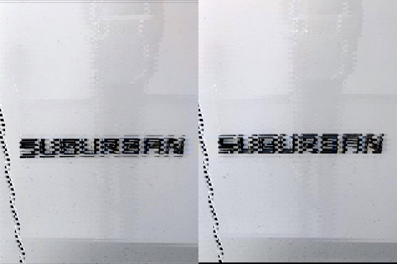 Used 2024 Chevrolet Suburban Z71 w/ Z71 Off-Road Package image 9