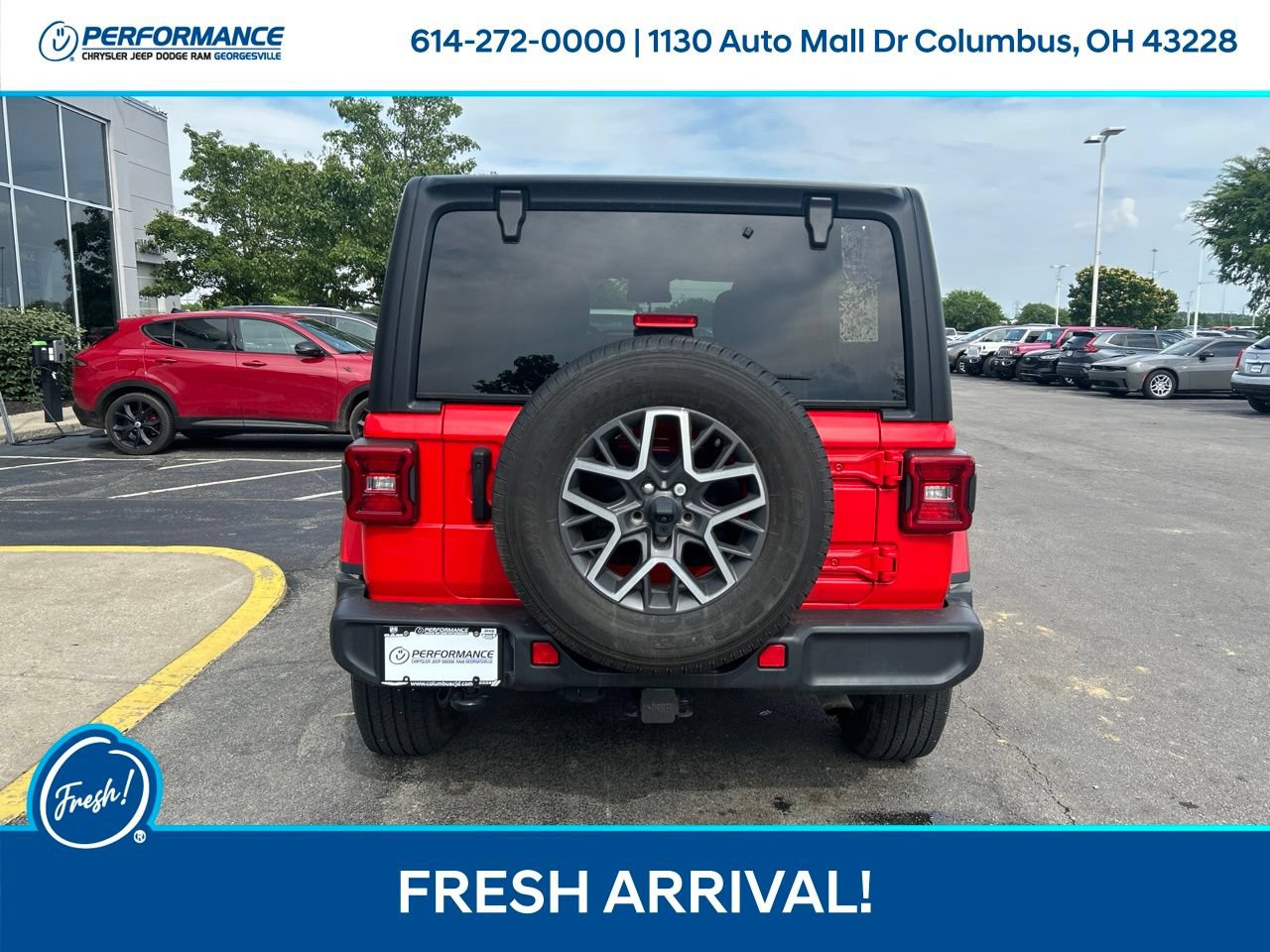 Used 2024 Jeep Wrangler Unlimited Sahara AWD/4WD image 5