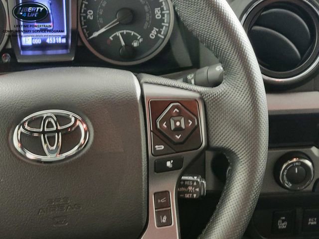 Used 2022 Toyota Tacoma TRD Sport w/ Technology Package image 28