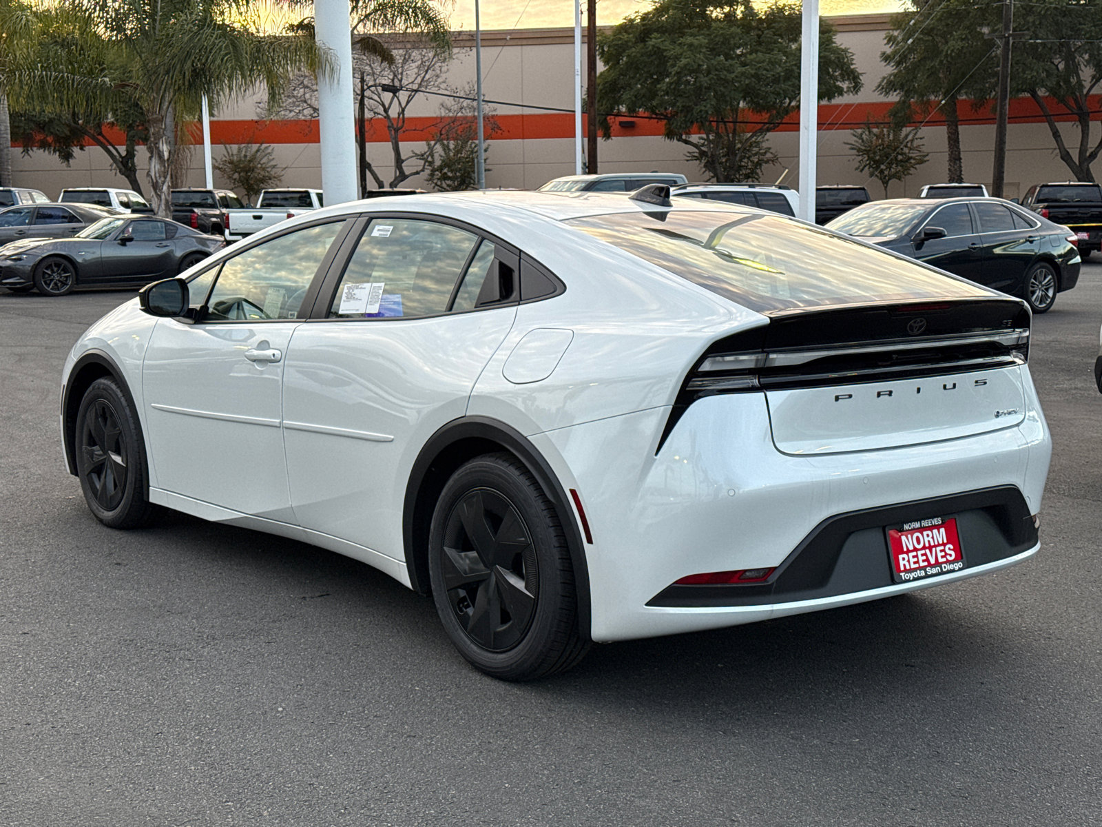 New 2026 Toyota Prius Plug-In Hybrid image 10