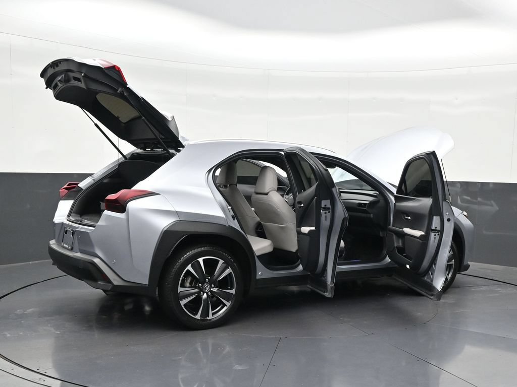 Used 2023 Lexus UX 250h FWD w/ Accessory Package (Z2) image 38