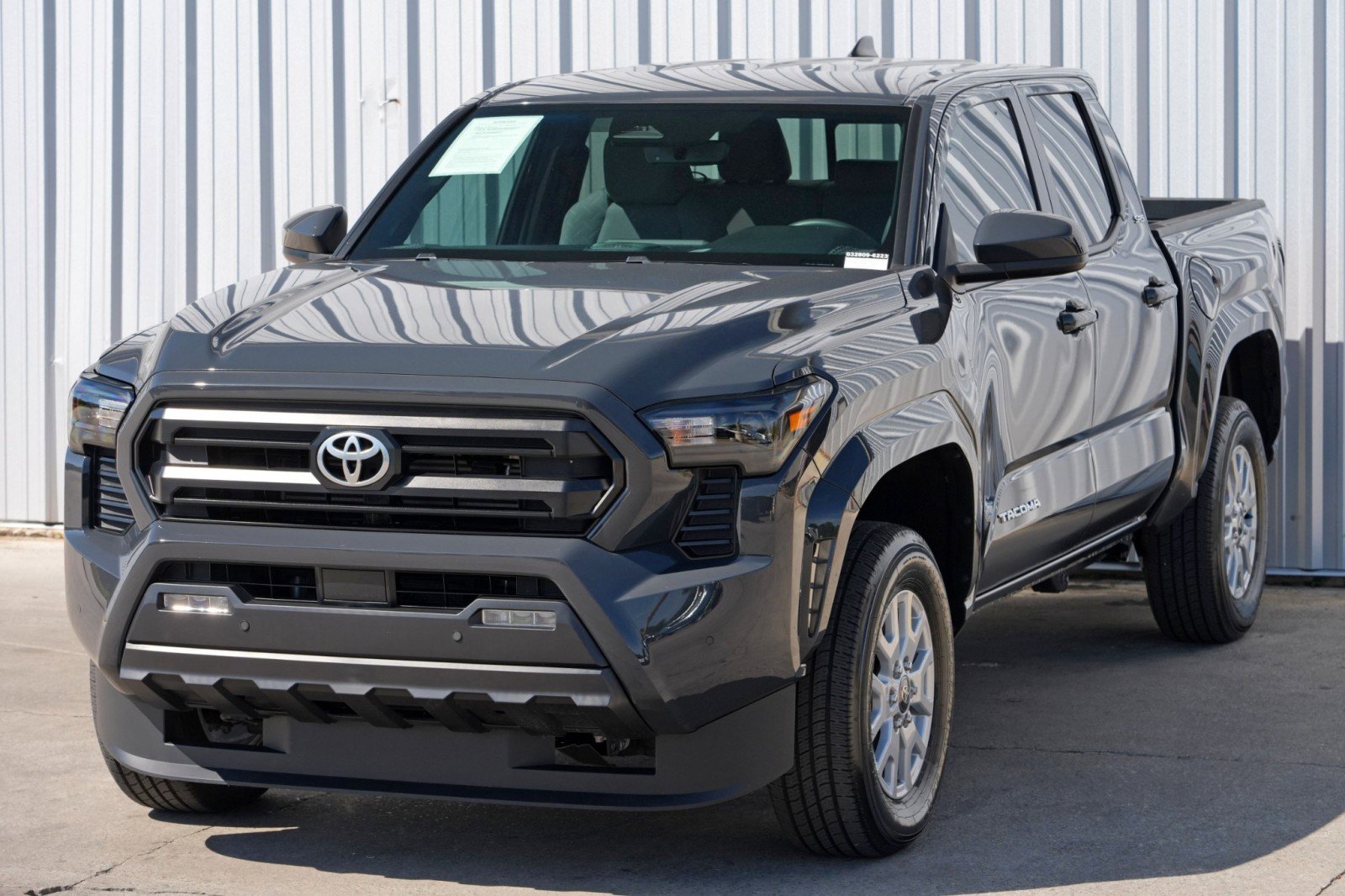 Used 2024 Toyota Tacoma SR5 w/ SR5 Upgrade Package image 47