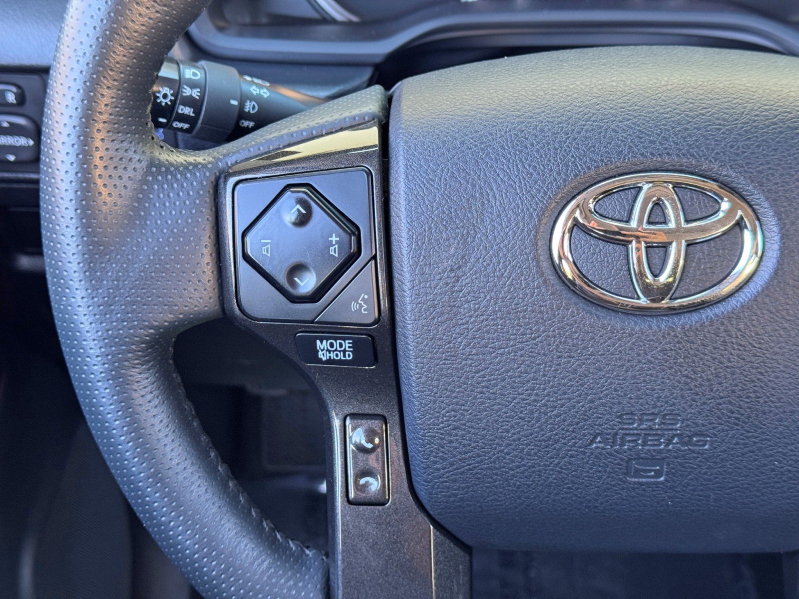 Used 2024 Toyota 4Runner TRD Off-Road Premium w/ Moonroof Package AWD/4WD image 21