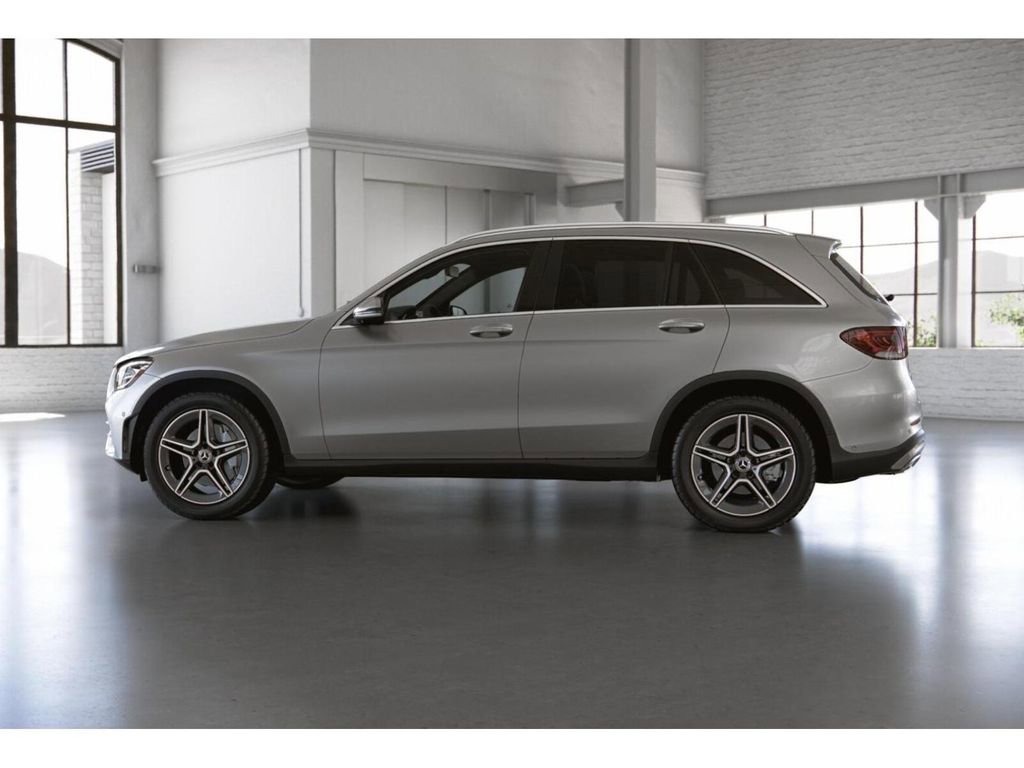 Used 2021 Mercedes-Benz GLC 300 4MATIC image 34
