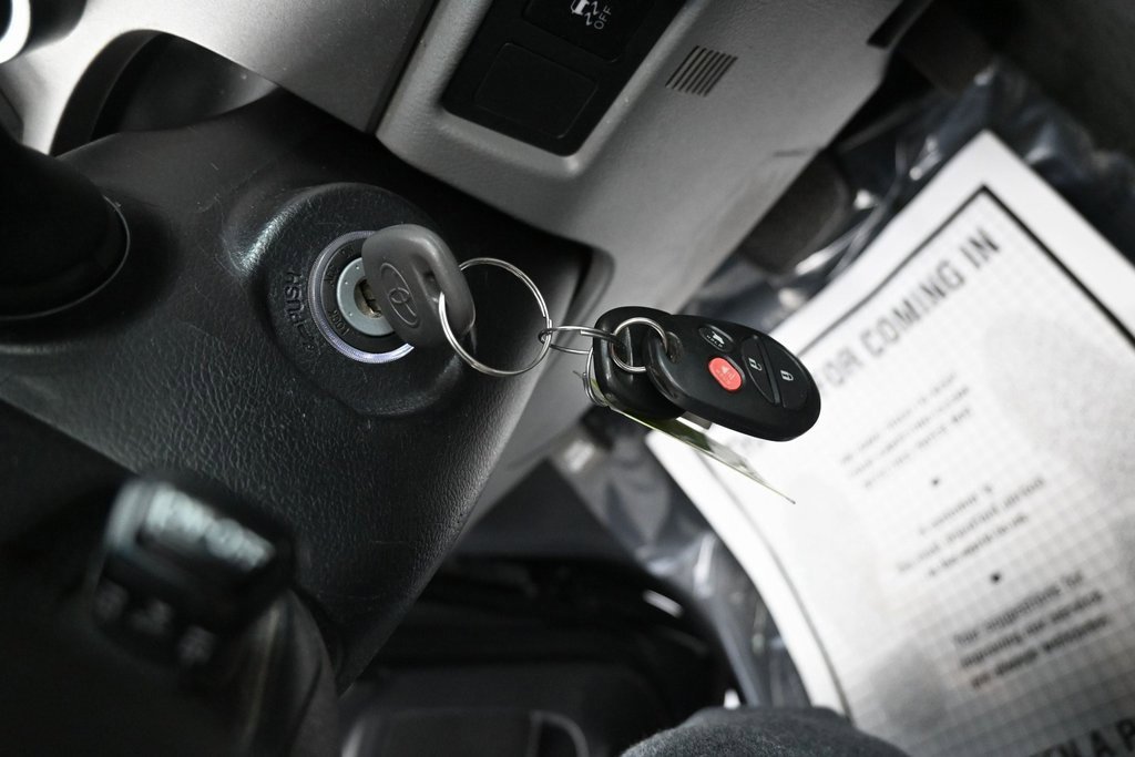 Used 2015 Toyota Sequoia Limited image 11