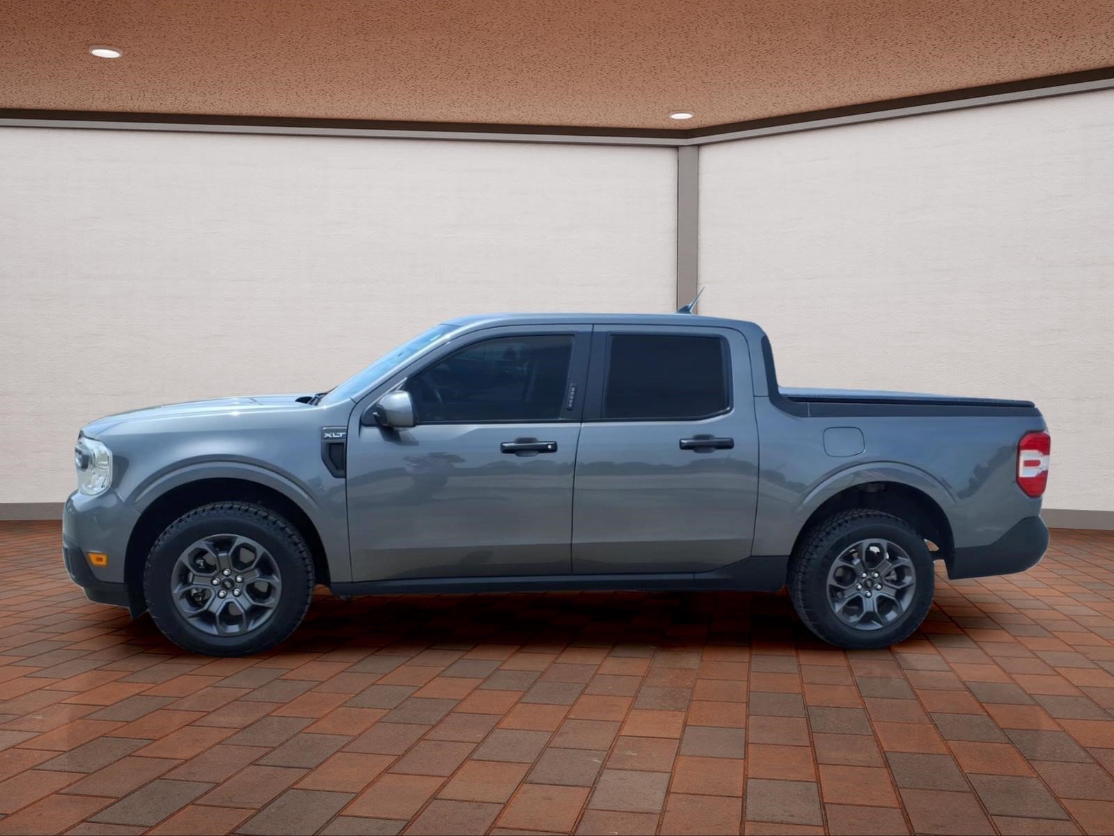 Used 2023 Ford Maverick XLT w/ Equipment Group 300A Standard AWD/4WD image 5