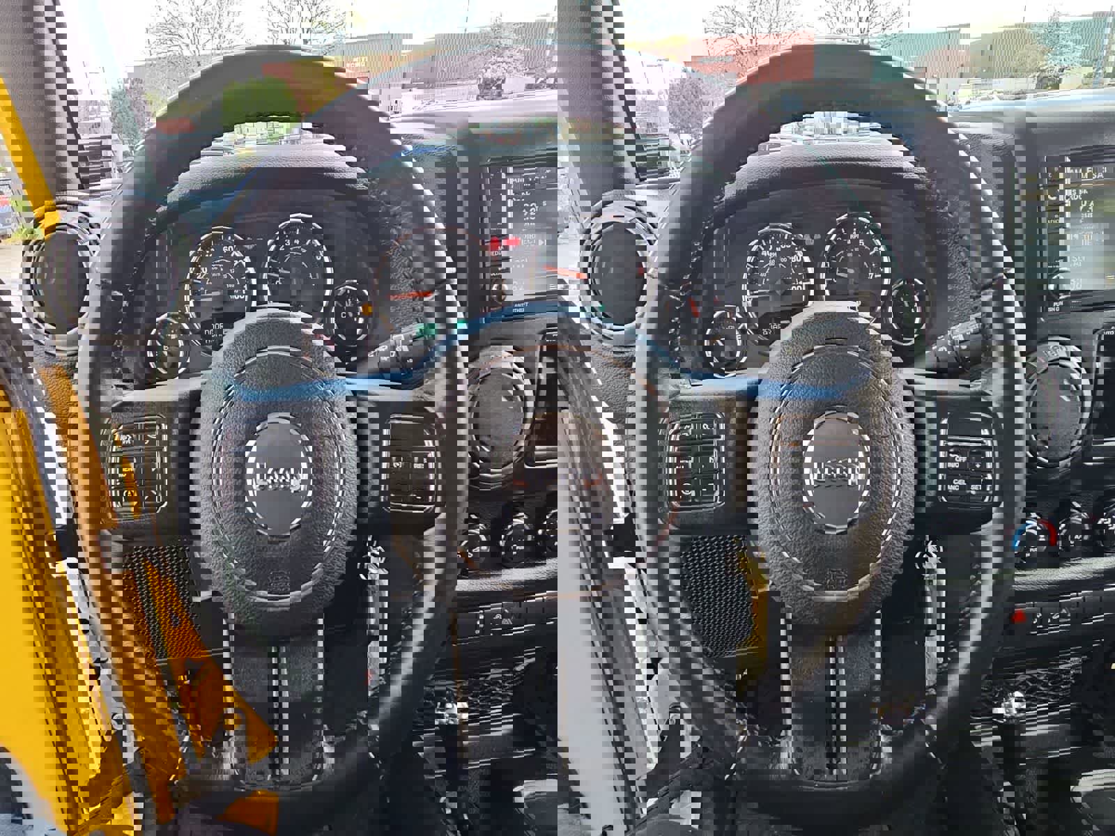 Used 2015 Jeep Wrangler Unlimited Sport w/ Power Convenience Group image 22