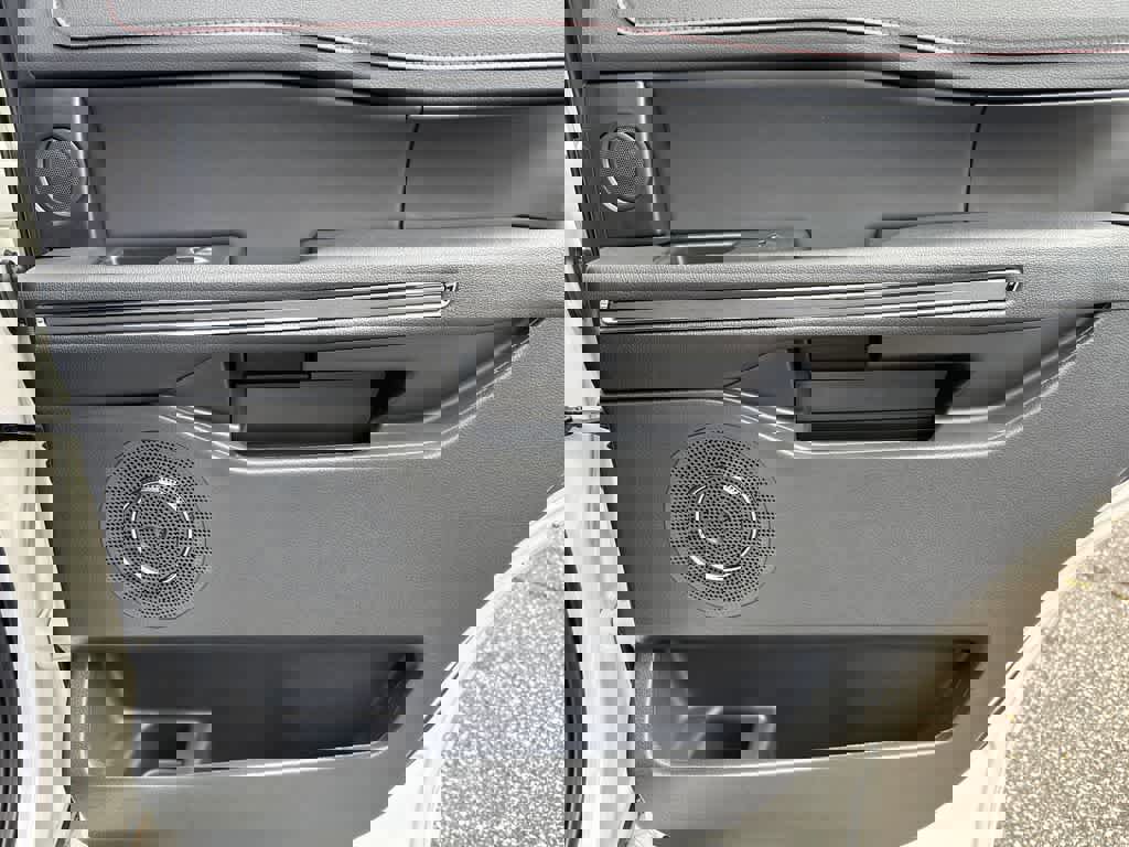 New 2024 Ford Expedition Limited image 15