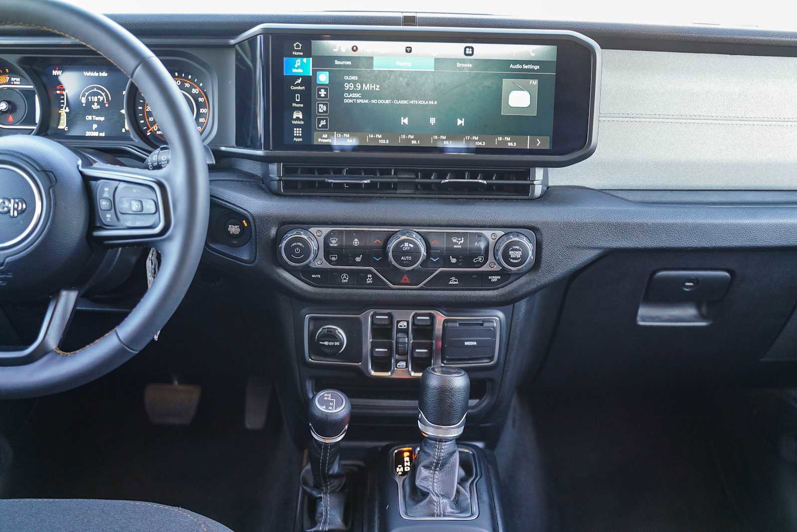 Used 2024 Jeep Wrangler Sport S image 10