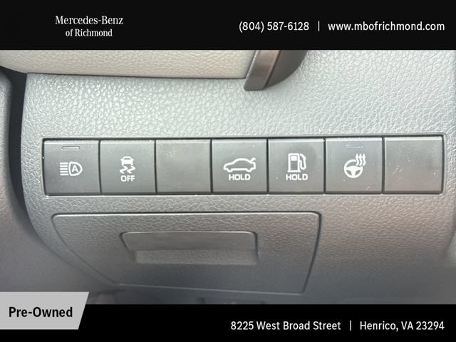 Used 2023 Toyota Camry SE w/ Cold Weather Package FWD image 25