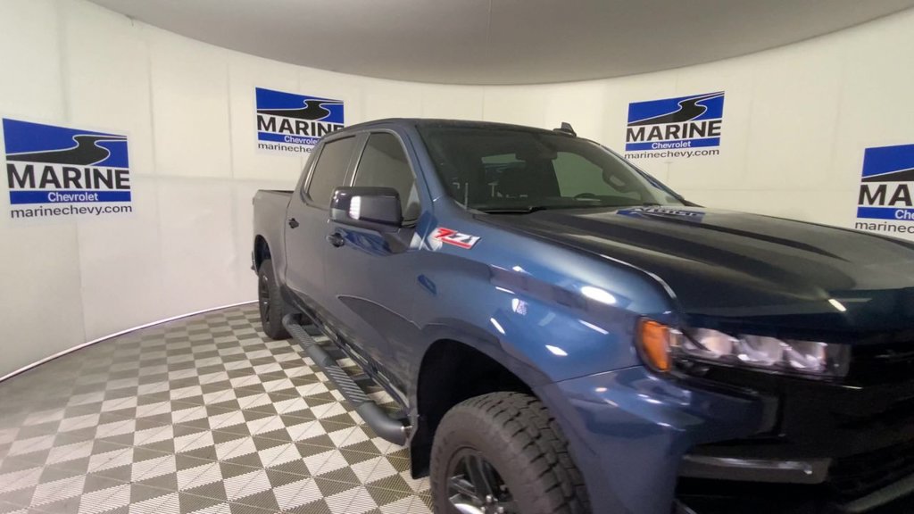 Used 2021 Chevrolet Silverado 1500 LT Trail Boss w/ Convenience Package II AWD/4WD image 4