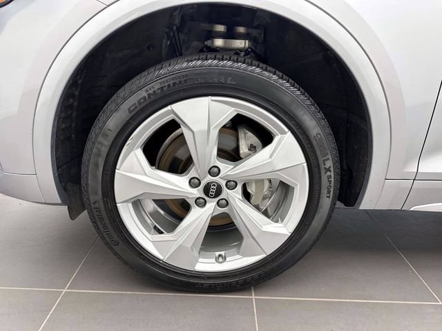 Certified 2023 Audi Q5 2.0T Premium Plus w/ Premium Plus Package AWD/4WD image 9