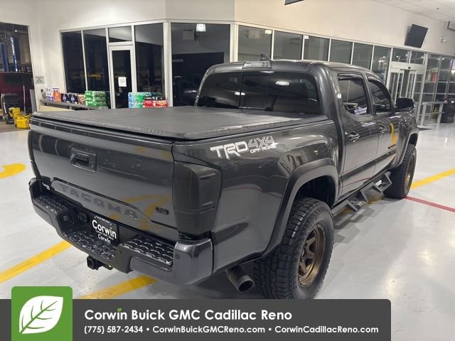 Used 2019 Toyota Tacoma TRD Off-Road image 8