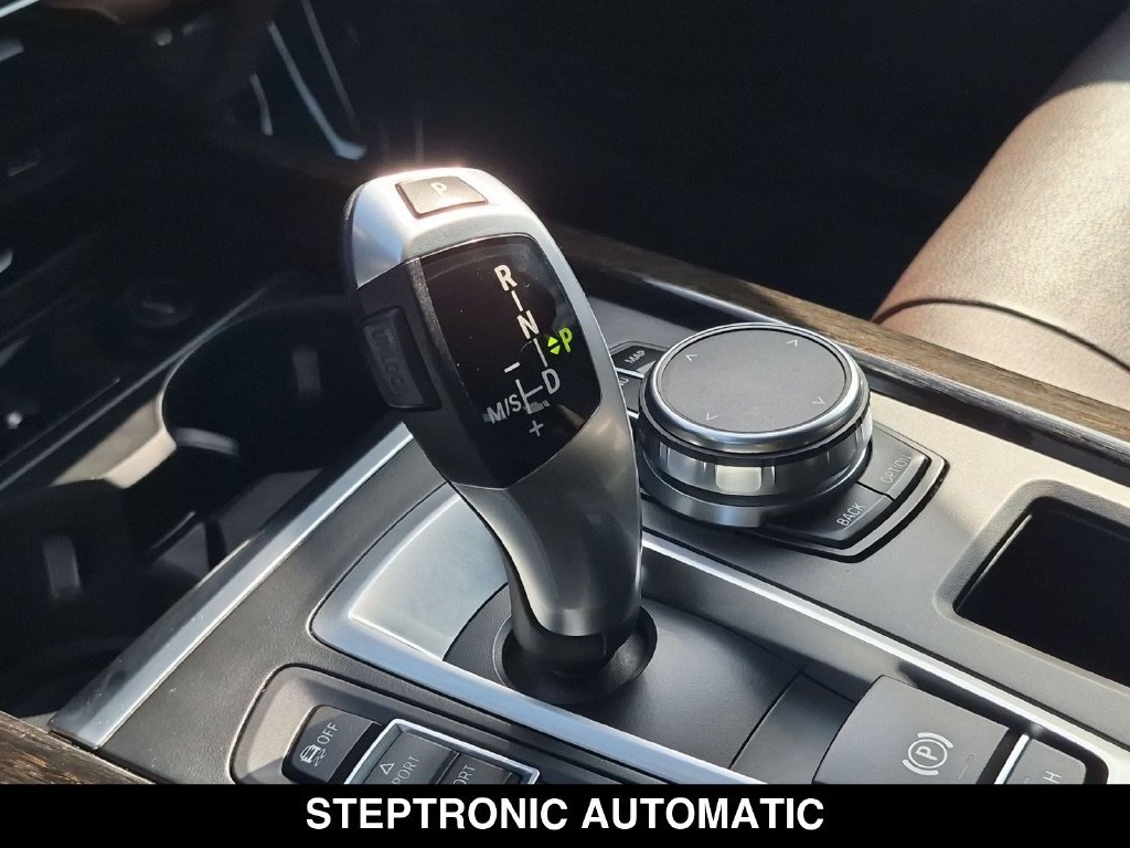 Used 2018 BMW X5 xDrive40e w/ Driving Assistance Package AWD/4WD image 8