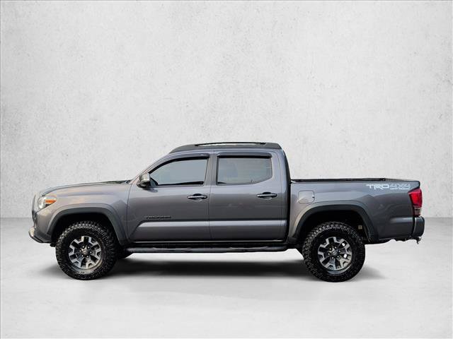 Used 2016 Toyota Tacoma TRD Off-Road w/ Premium & Technology Package AWD/4WD image 8