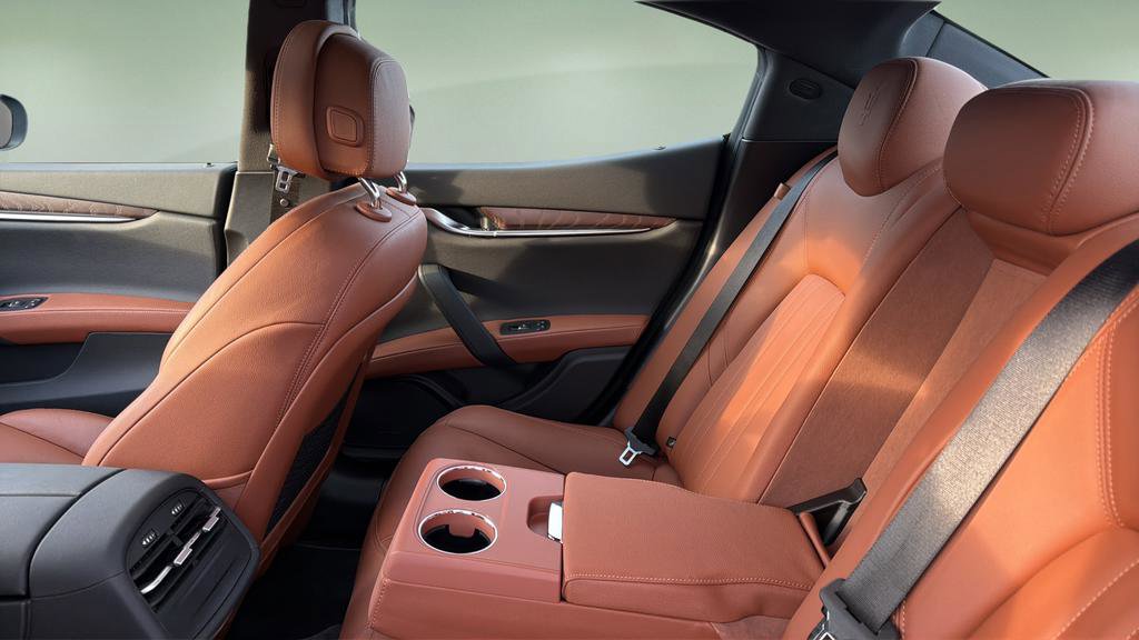 Used 2022 Maserati Ghibli Modena Q4 image 25