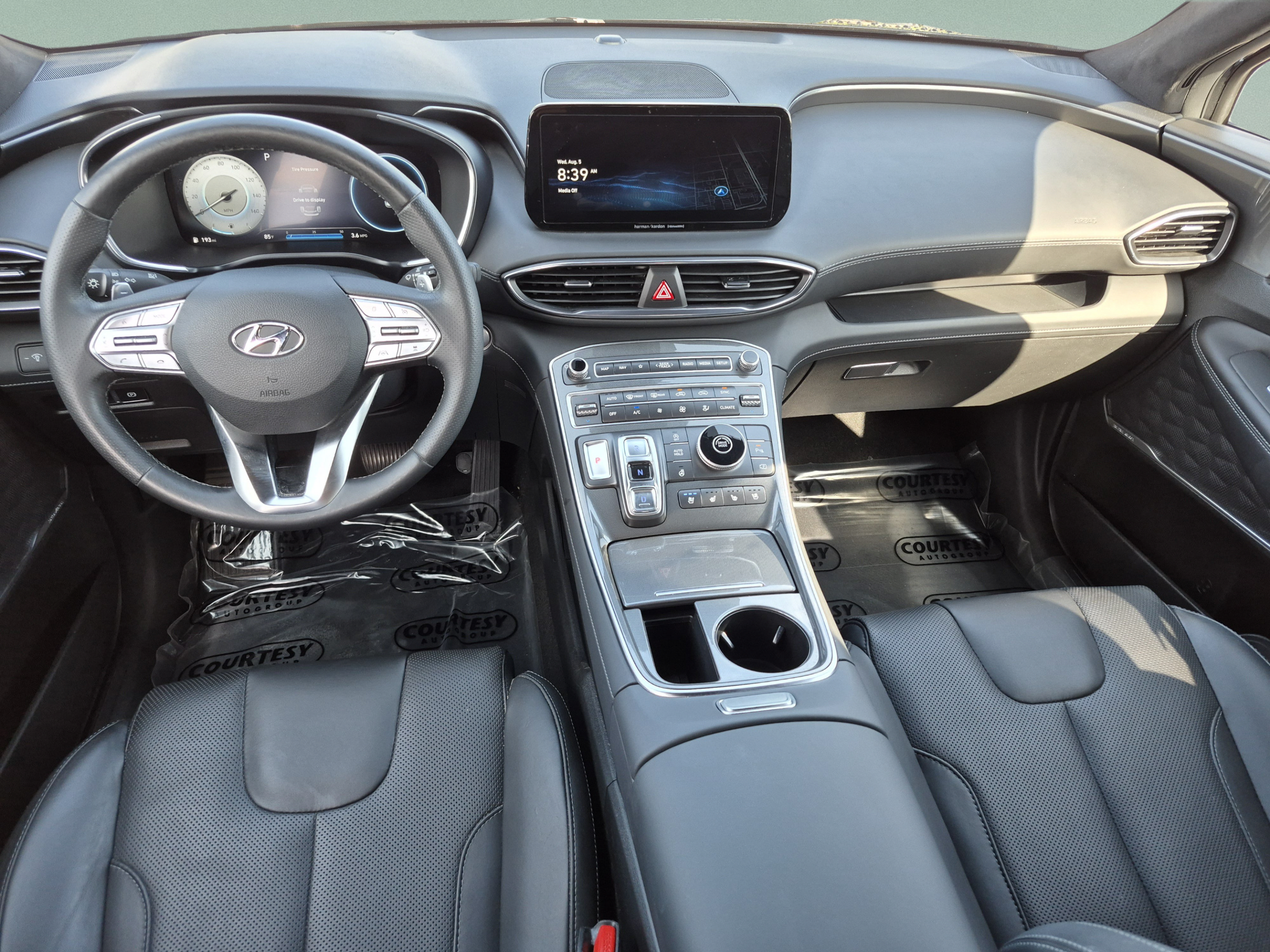 Used 2023 Hyundai Santa Fe Calligraphy FWD image 13