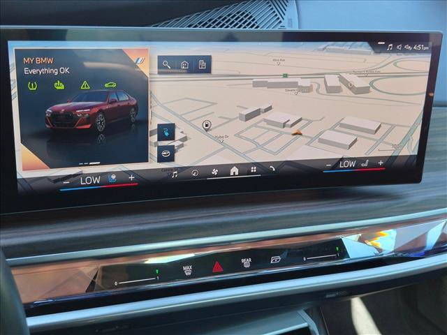 Certified 2023 BMW i7 xDrive60 AWD/4WD image 15