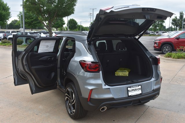 New 2026 Chevrolet TrailBlazer RS w/ Convenience Package FWD image 17