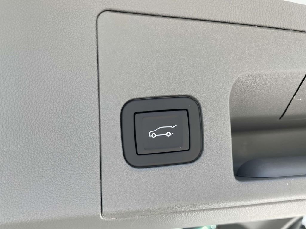 New 2025 Cadillac XT5 Premium Luxury w/ Technology Package image 10