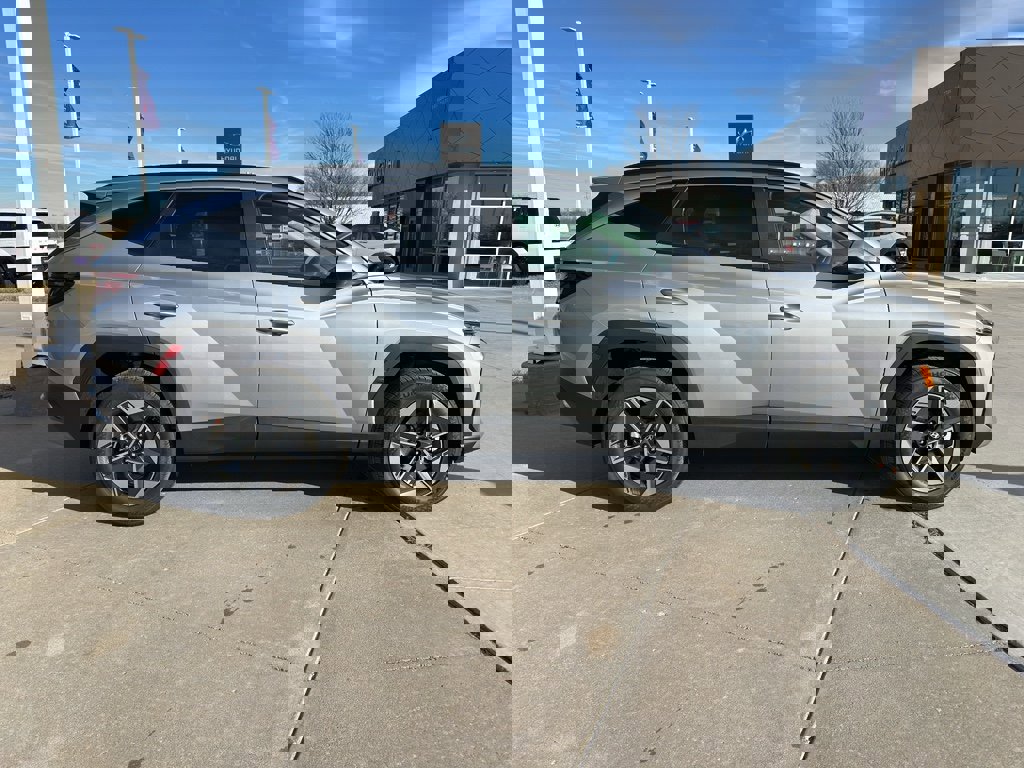 New 2026 Hyundai Tucson SEL image 7