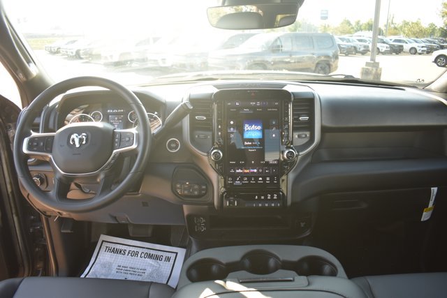 New 2027 RAM 2500 Tradesman AWD/4WD image 18