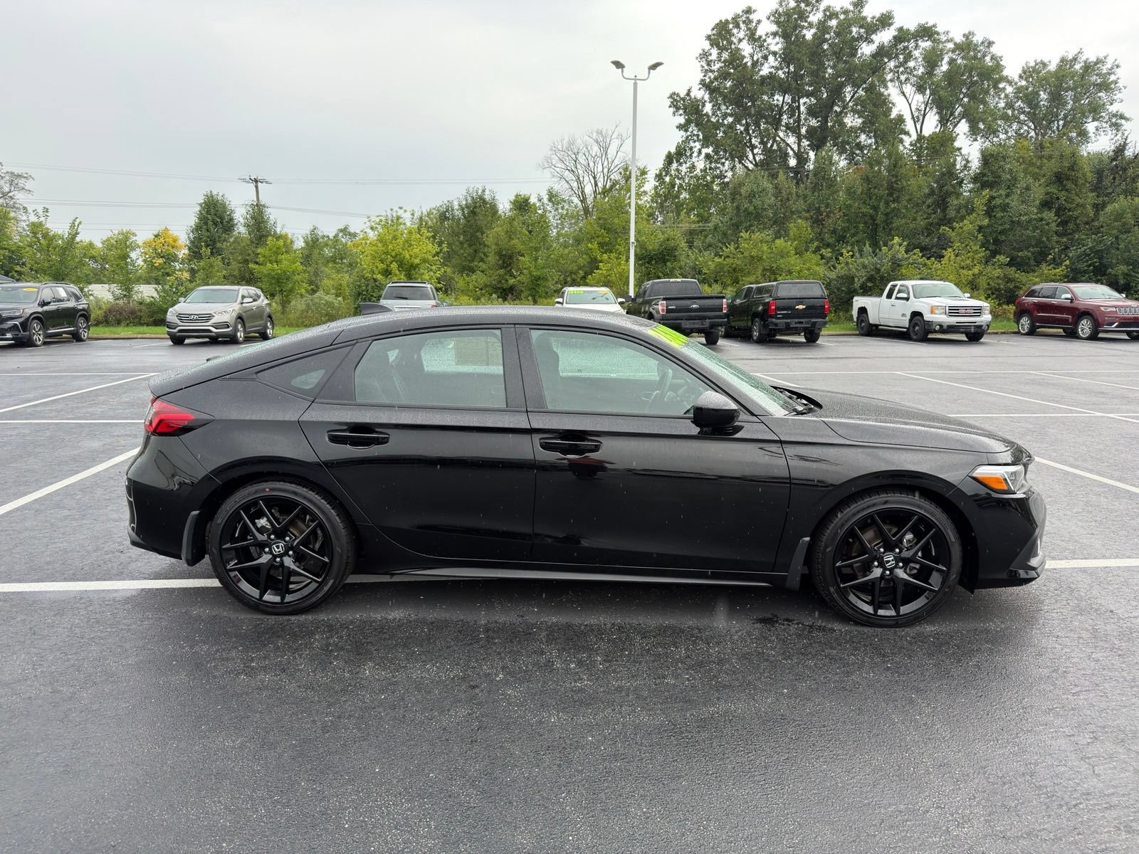 Used 2024 Honda Civic Sport image 9