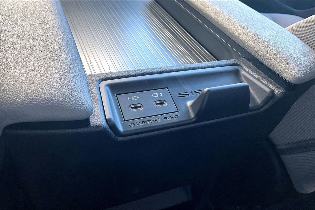 Certified 2026 Toyota Sienna LE image 10