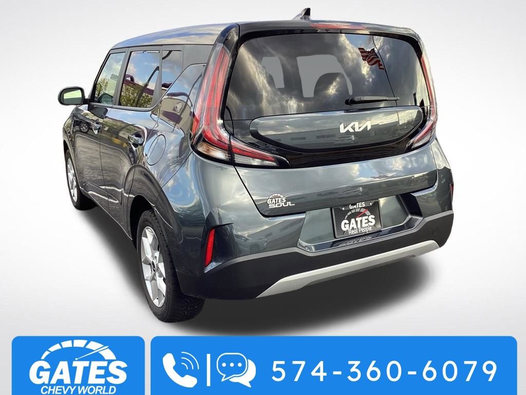 Used 2025 Kia Soul LX w/ LX Technology Package image 7